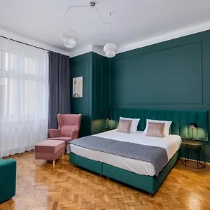 3* Lägenhetshotell Wawel Boutique - Old Town