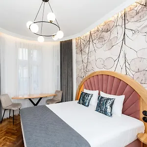 3* Lägenhetshotell Wawel - Old Town