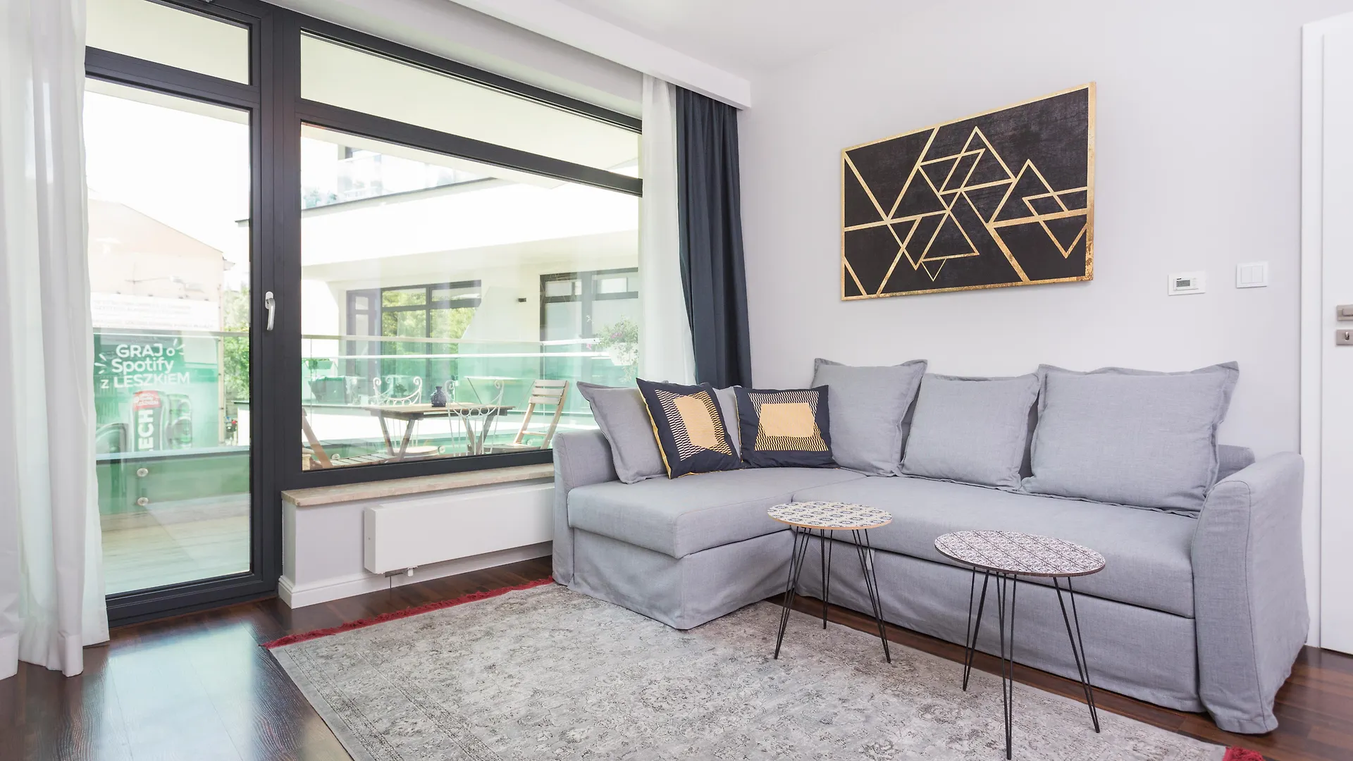 Inpoint Central Suites With Parking Available Krakau Aparthotel