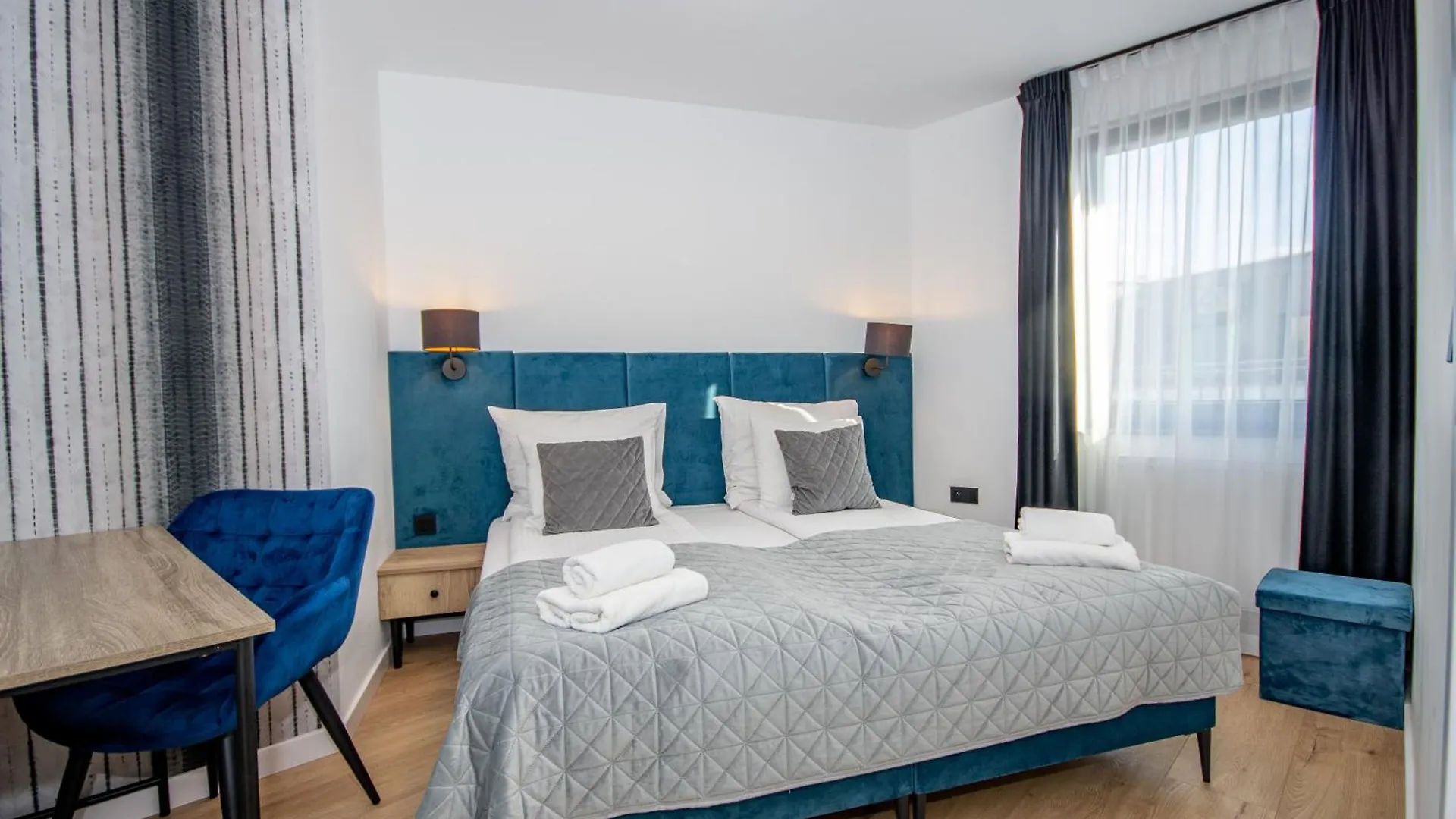 Inpoint Central Suites With Parking Available Krakau Polen