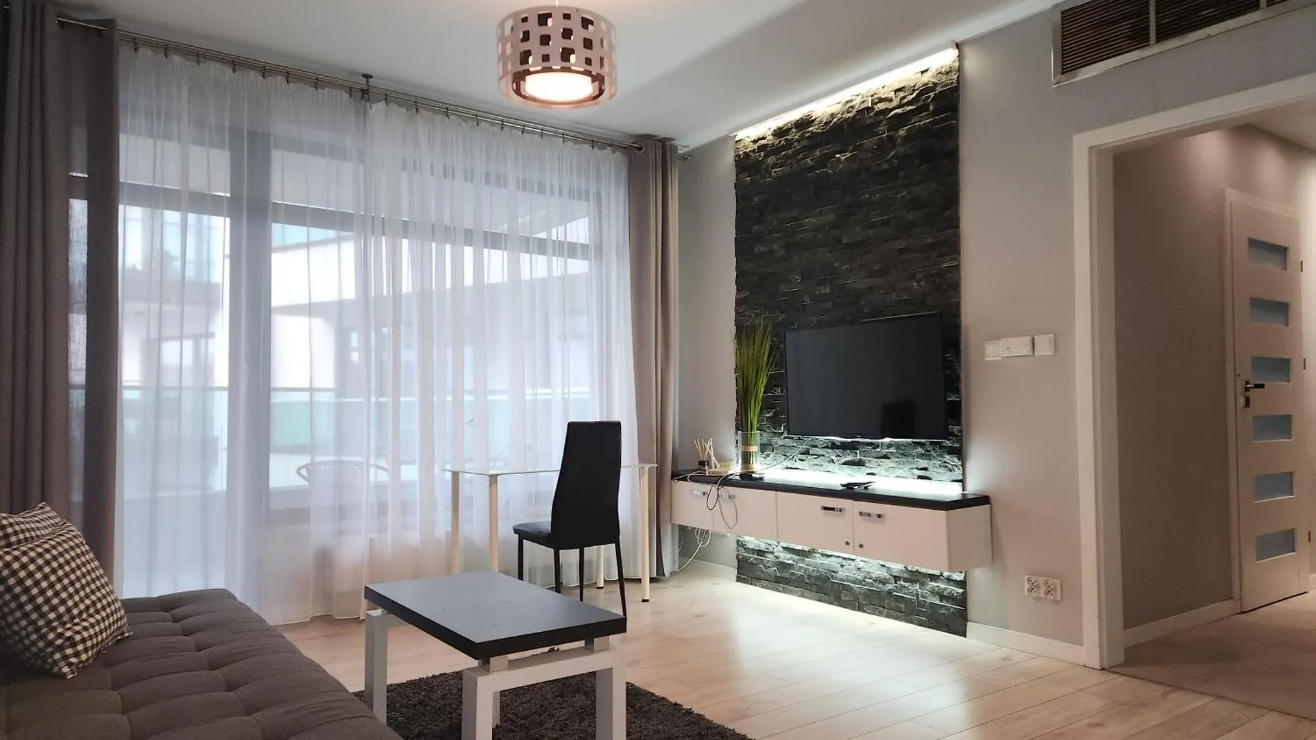 Aparthotel Inpoint Central Suites With Parking Available Krakau